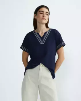 Вышитая однотонная женская футболка Zermatt, темно-синий