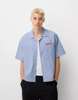 Вышитая полосатая рубашка с коротким рукавом Bershka, голубой