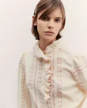 Вышитая рубашка Sfera, цвет Crudo