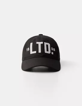 Вышитая шапка Bershka, черный