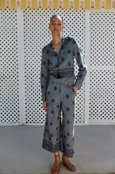 Вышитый топ с кисточками ZARA, синий