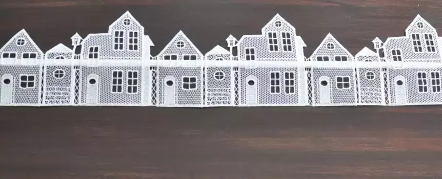 Вышивка Плауэн, декор окна "Дома", декор окна "Дома" Stickereien Plauen 105х13 см, белый