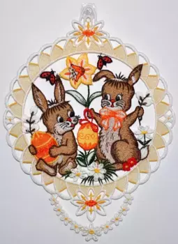 Вышивка плауэнской картины на окно "Картина зайки пара на окно", настоящее плауэнское кружево Stickereien Plauen 21х28 см, цвет bunt