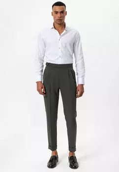 ВЫСОКАЯ ТАЛИЯ Addis Antioch, ПОЯС ДЕТАЛИЗИРОВАННЫЙ Брюки оливковый