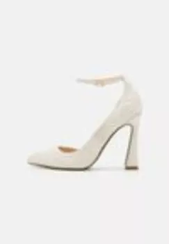 Высокие каблуки RAMSAY Blue By Betsey Johnson, белый