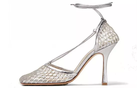 Высокие каблуки женские серебристые Bottega Veneta
