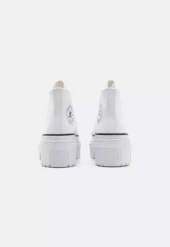Высокие кеды CHUCK TAYLOR ALL STAR LUGGED HEEL PLATFORM Converse, белый