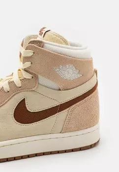 Высокие кроссовки Air Jordan 1 Zm 2 Jordan, парус/legend кофе/legend средне-коричневый/ископаемый