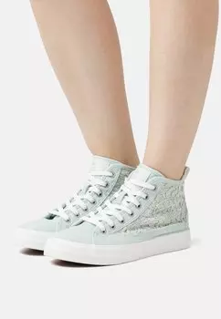 Высокие кроссовки Mustang