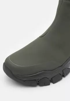 Высокие кроссовки YOURTURN, оливковый