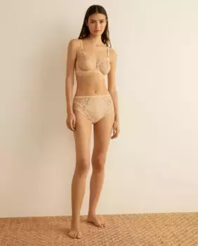 Высокие трусики натурального цвета Lise Charmel, цвет Natural