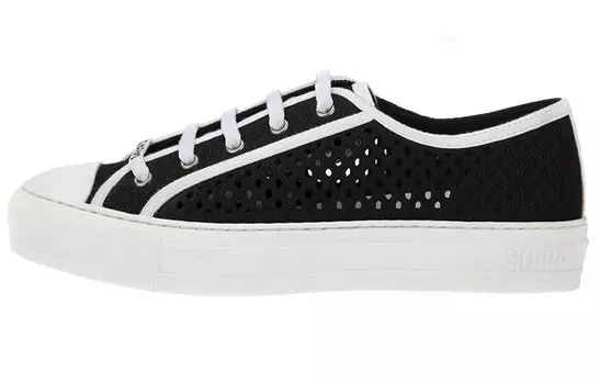 Walk"n"Canvas Shoes Women's Low-top Black Dior