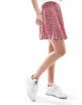 Wednesday's Girl – Развевающаяся мини-юбка в красный горошек