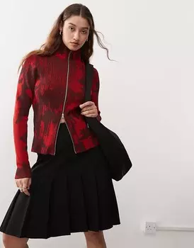 Weekday - Sylvie - Красный кардиган на молнии с высоким воротником и жаккардовым принтом