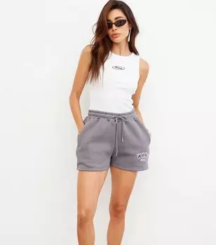 WKNDGIRL Белый топ в рубчик с вышитым логотипом WKNDGIRL, белый