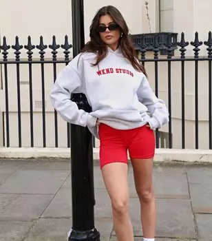 WKNDGIRL Серый свободный худи с логотипом Studio WKNDGIRL, серый