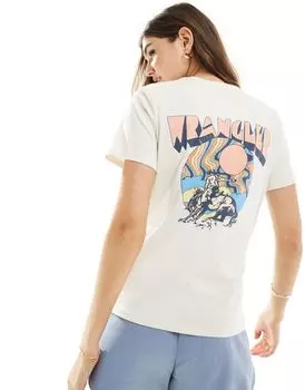 Wrangler — белая футболка с винтажной ковбойской графикой и логотипом на спине