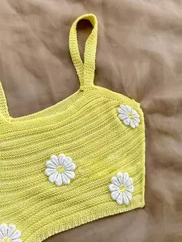 WYWH WYWH: Желтый вязаный крючком топ с цветочным принтом и белые шорты с желтыми завязками, праздничный наряд Shein, мультиколор