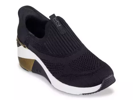 x Mark Nason Hands Free Slip-Ins: A Wedge Slip-On Кроссовки - женские Skechers, Black/Gold Metallic