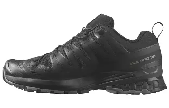 XA Pro 3D V9 Outdoor Performance Shoes Men Low Top Black Salomon