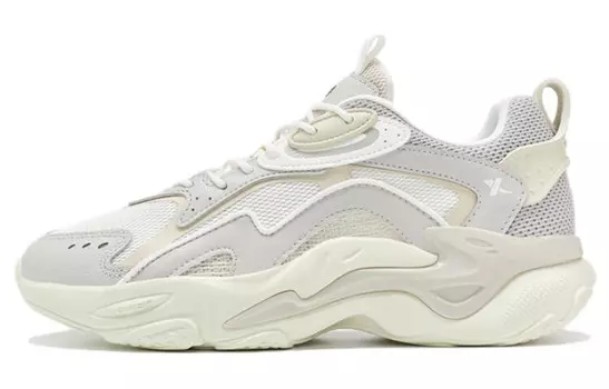 XTEP Red Flame TD Lifestyle Shoes Men Low-top White/gray