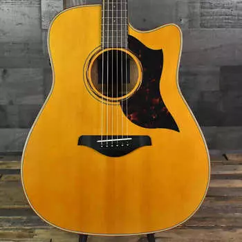 Yamaha A3M Vintage Natural с сумкой для переноски A3M VN