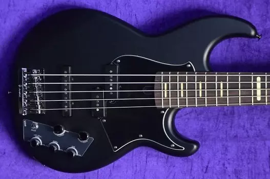 Ямаха BB735A. Матовый транс-черный / палисандр Yamaha