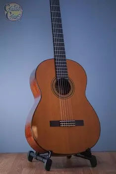 Yamaha CG162C Верхняя дека из кедра из натурального дерева CG162C Cedar Top Natural Wood