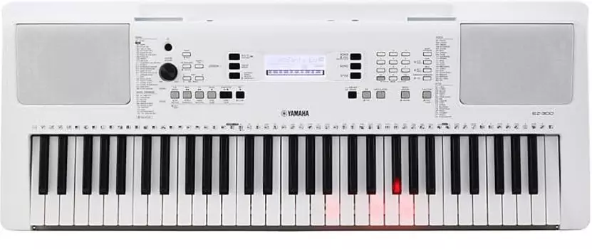 Yamaha EZ300 61-клавишный портативный аранжировщик с подсветкой клавиш и адаптером питания PA130 EZ300AD