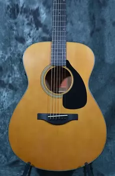 Yamaha FSX3 Red Label Natural Finish с роскошным чемоданом и БЕСПЛАТНОЙ доставкой в ​​тот же день