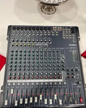 Yamaha MG166CX 16-канальный микшер с эффектами компрессии MG166CX 16-channel mixer with compression effects