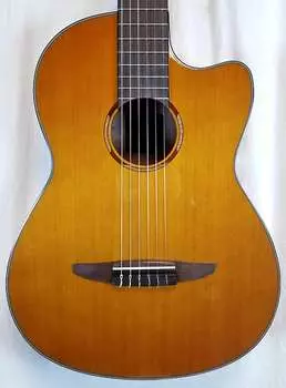 Yamaha NCX1C Solid Cedar Top Нейлоновая струна Классическая акустическая электрогитара с вырезом, Пьезо-полиуретан, Nat. NCX1C NT