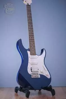 Yamaha PAC012 Pacifica синий металлик