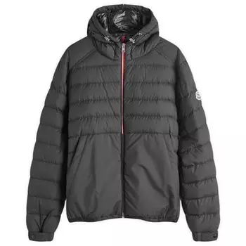 Яркая куртка Moncler, черный