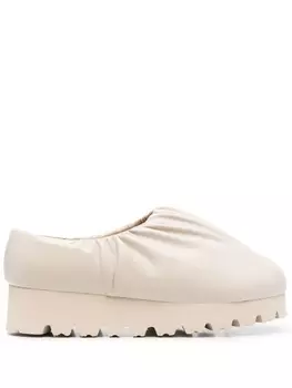 YUME YUME мюли на массивной подошве, нейтральный цвет