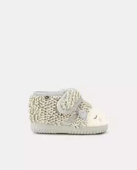 Закрытые домашние тапочки для мальчика с рисунком ежика и застежкой-липучкой Victoria, серый