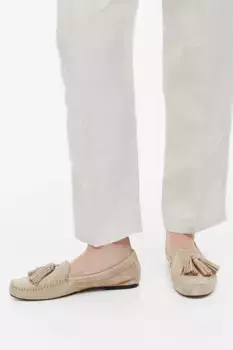 Закрытые замшевые туфли с кисточками H&M, бежевый