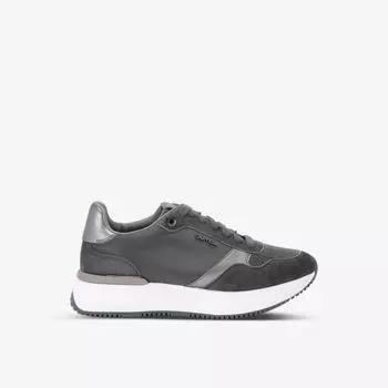 Замшевые кроссовки Flare с низким берцем и фирменной фурнитурой Carvela, серый