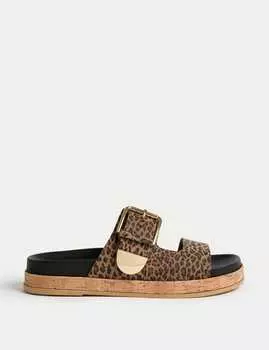 Замшевые сандалии на плоской подошве с леопардовым принтом Marks & Spencer, коричневый