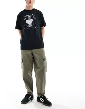 Зауженные брюки-карго оверсайз цвета хаки с нашивкой ASOS DESIGN