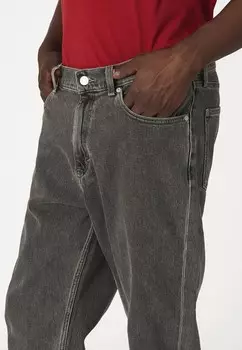 Зауженные джинсы ISAAC RELAXED Tommy Hilfiger, черный деним