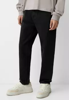 Зауженные джинсы LOOSE Bershka, черный