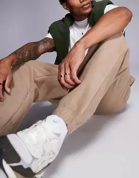 Зауженные джоггеры из коричневого флиса ASOS DESIGN