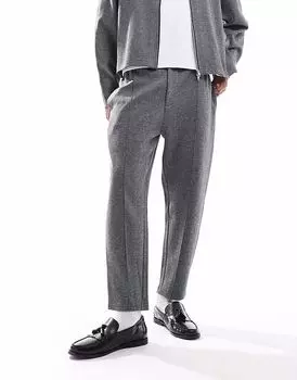 Зауженные книзу спортивные брюки ASOS DESIGN, фактурный серый цвет — CHARCOAL