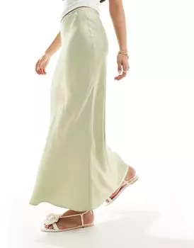 Зеленая атласная юбка миди Stradivarius