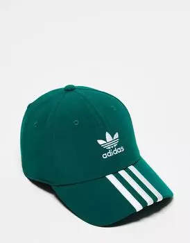 Зеленая еловая кепка adidas Originals с логотипом в виде трилистника