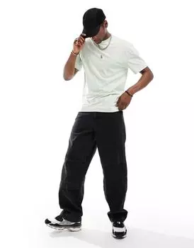 Зеленая футболка COLLUSION