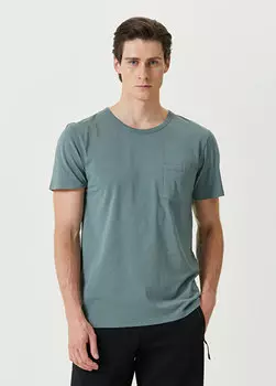 Зеленая футболка с карманами Tru
