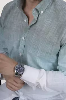 Зелено-белая льняная рубашка приталенного кроя со вставками и подарочной коробкой Etikmen, зеленый