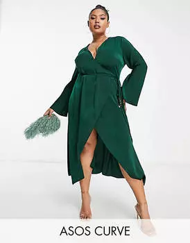 Зеленое атласное платье с запахом и завязкой на талии ASOS DESIGN Curve